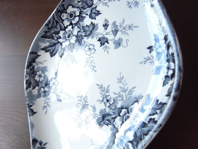 サンタマンのラヴィエ フランスアンティーク - テーブルB