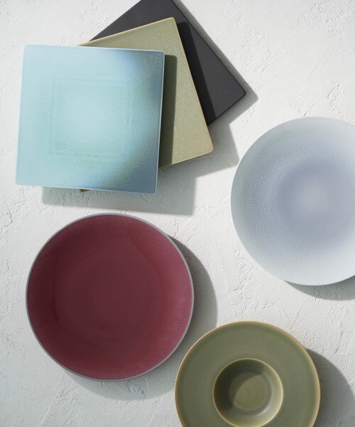 オリッジ 23.5cmスクエアフラットプレート(草) | ノリタケ食器公式