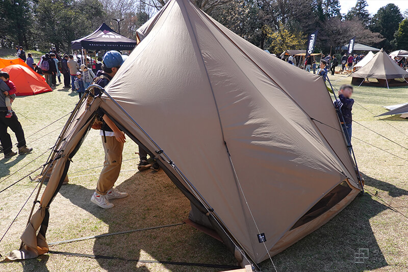 広さ・見た目・機能性すべて良しのワンポールテント、ZANE ARTSの「PS