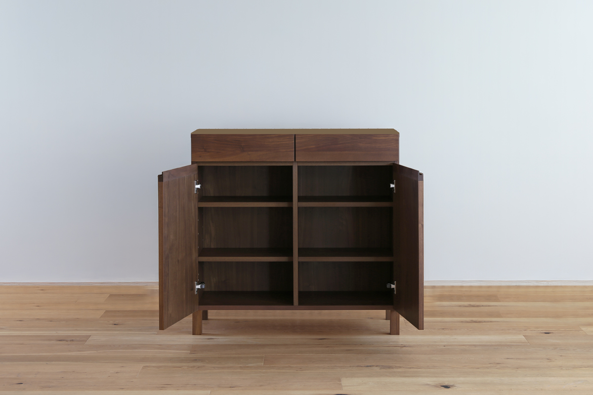 レッチェ 90キャビネット WALNUT(W90×D40×H88cm)税込￥115,000 | 高野