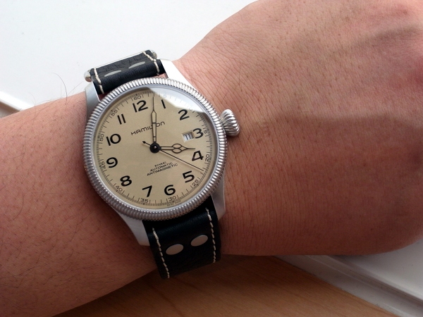 安心な国内正規品ハミルトン カーキ パイオニア オート H60455593