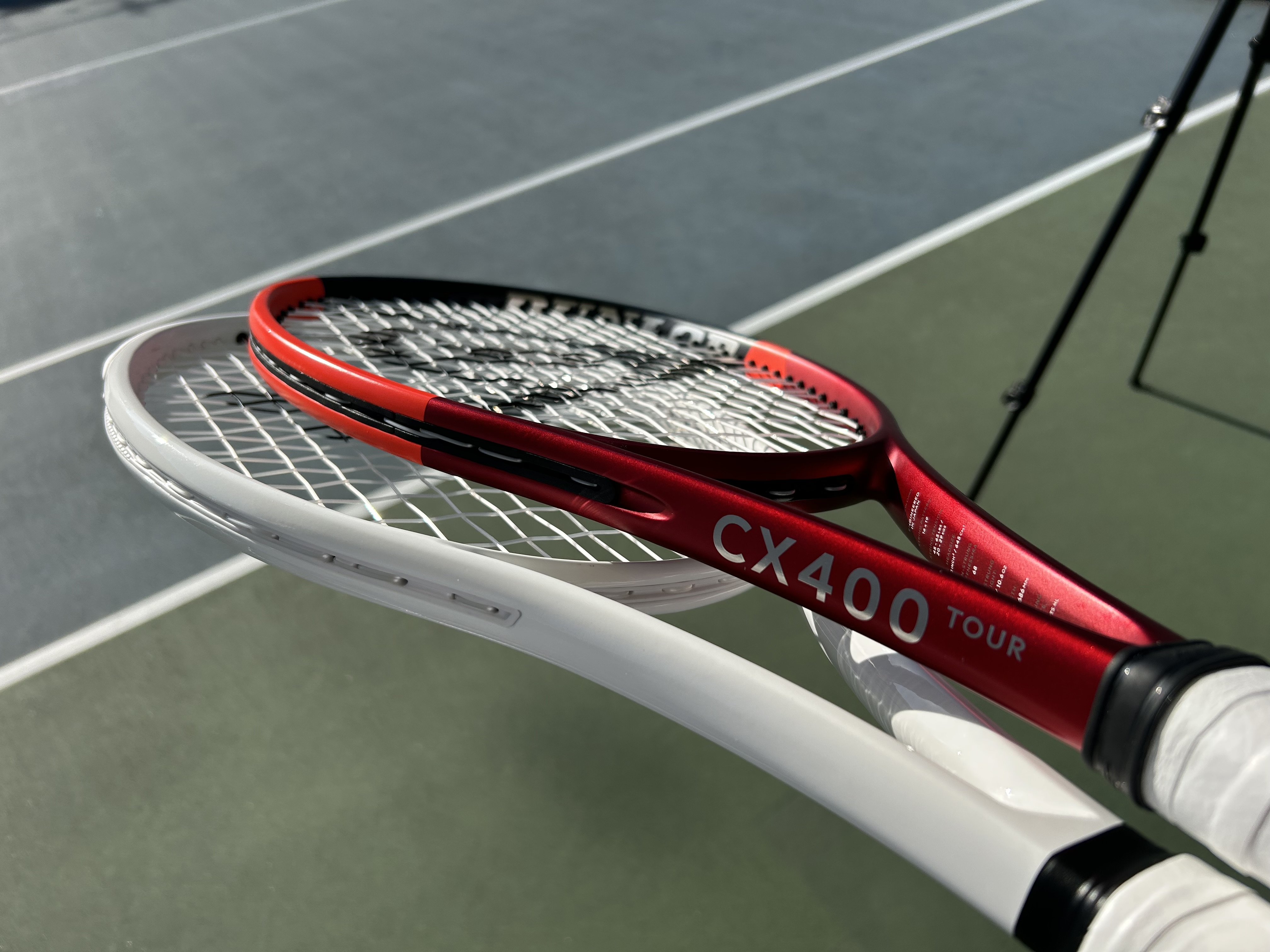 Tecnifibre】コンセプトは「＃テクニカルバランス」真っ白なラケットを