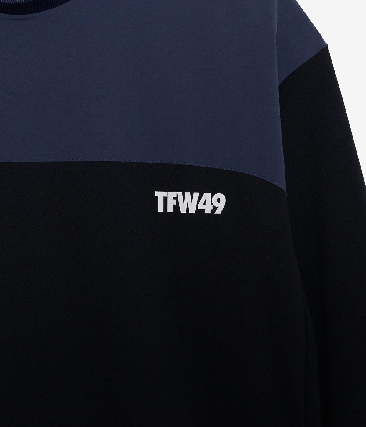 HALF MOCKNECK TEE | TFW49（ティーエフダブリュー）Official EC Store