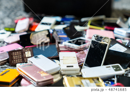 都市鉱山 小型家電リサイクル法 携帯電話 スマホ ガラケー 中古スマホ