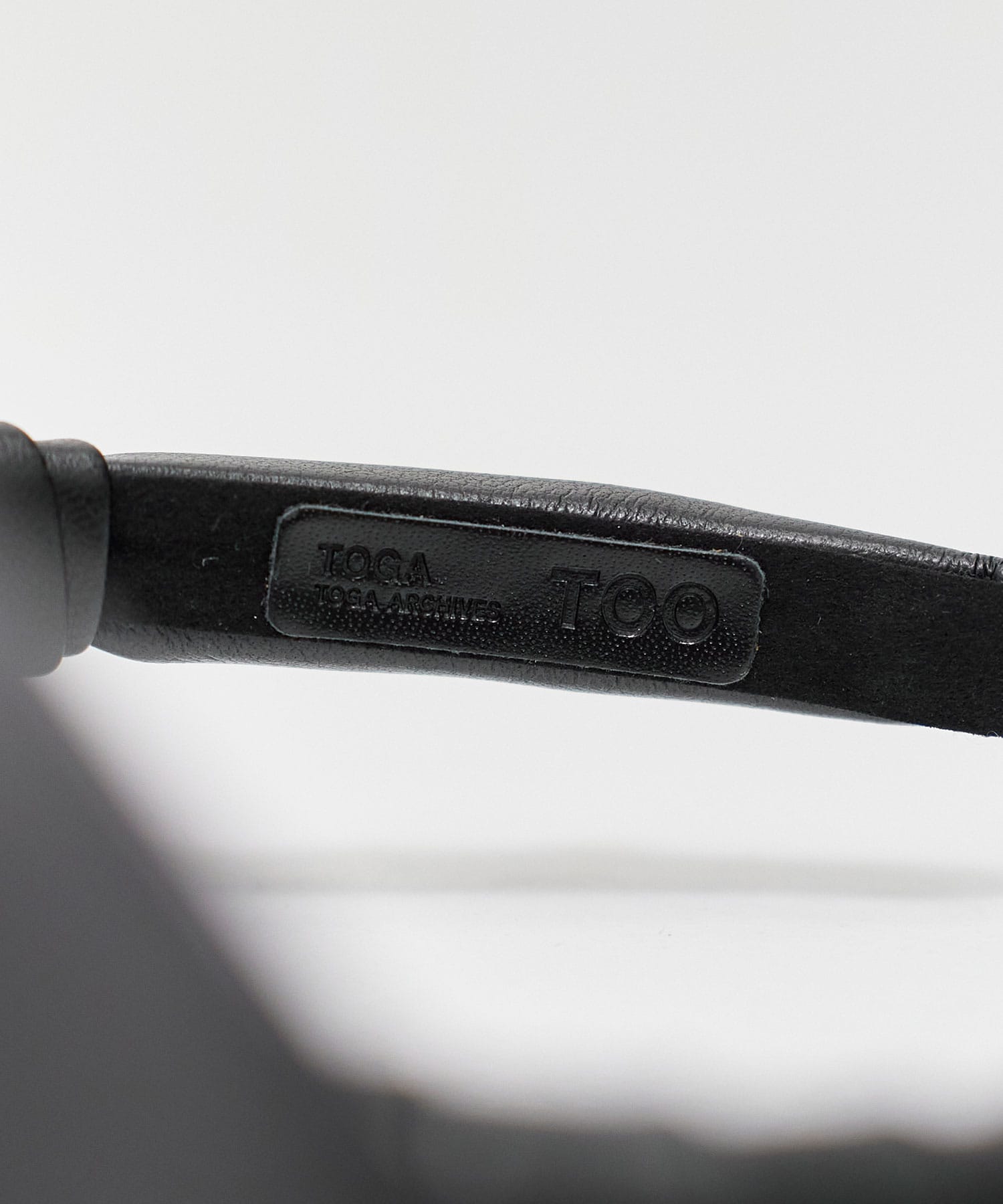 Leather wrapped headband TOGA TOGAPULLA トーガ トーガプルラ