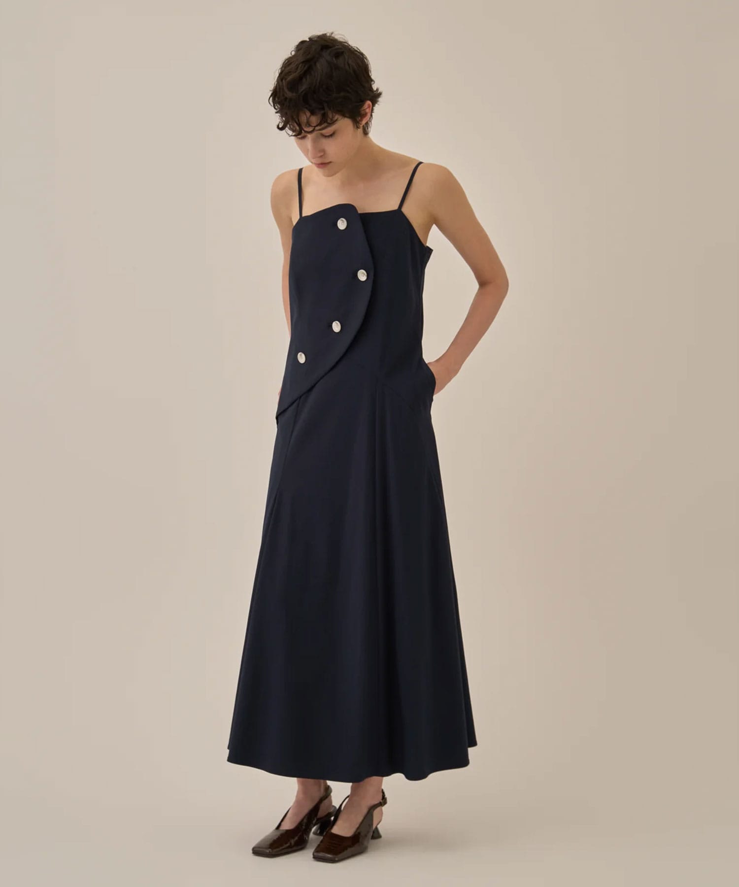 AKIRANAKA（アキラナカ）公式通販｜THE TOKYO（ザトウキョウ）ONLINE