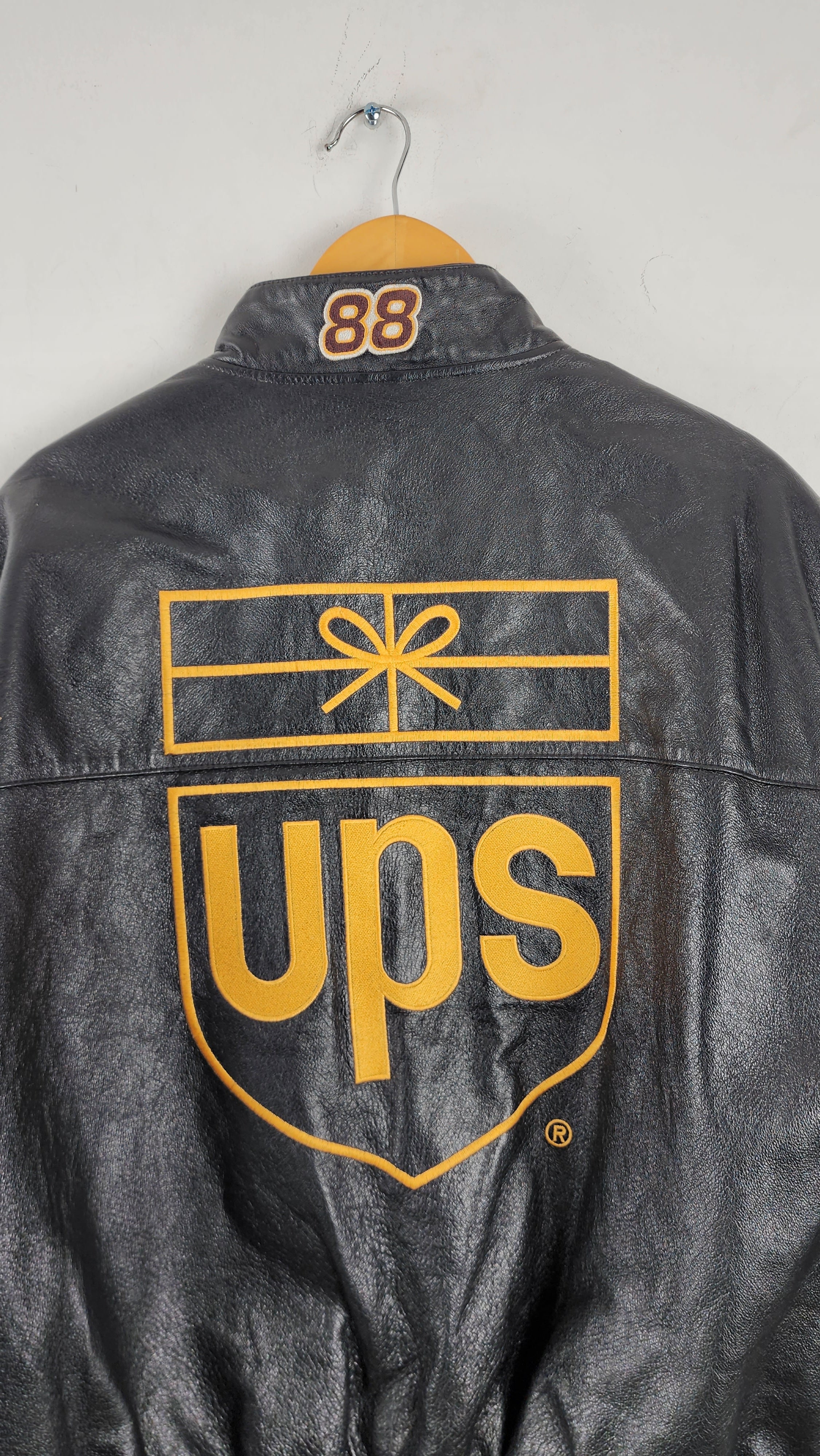 Vintage Jeff Hamilton Design UPS Leather Nascar Jacket – The Igala NYC