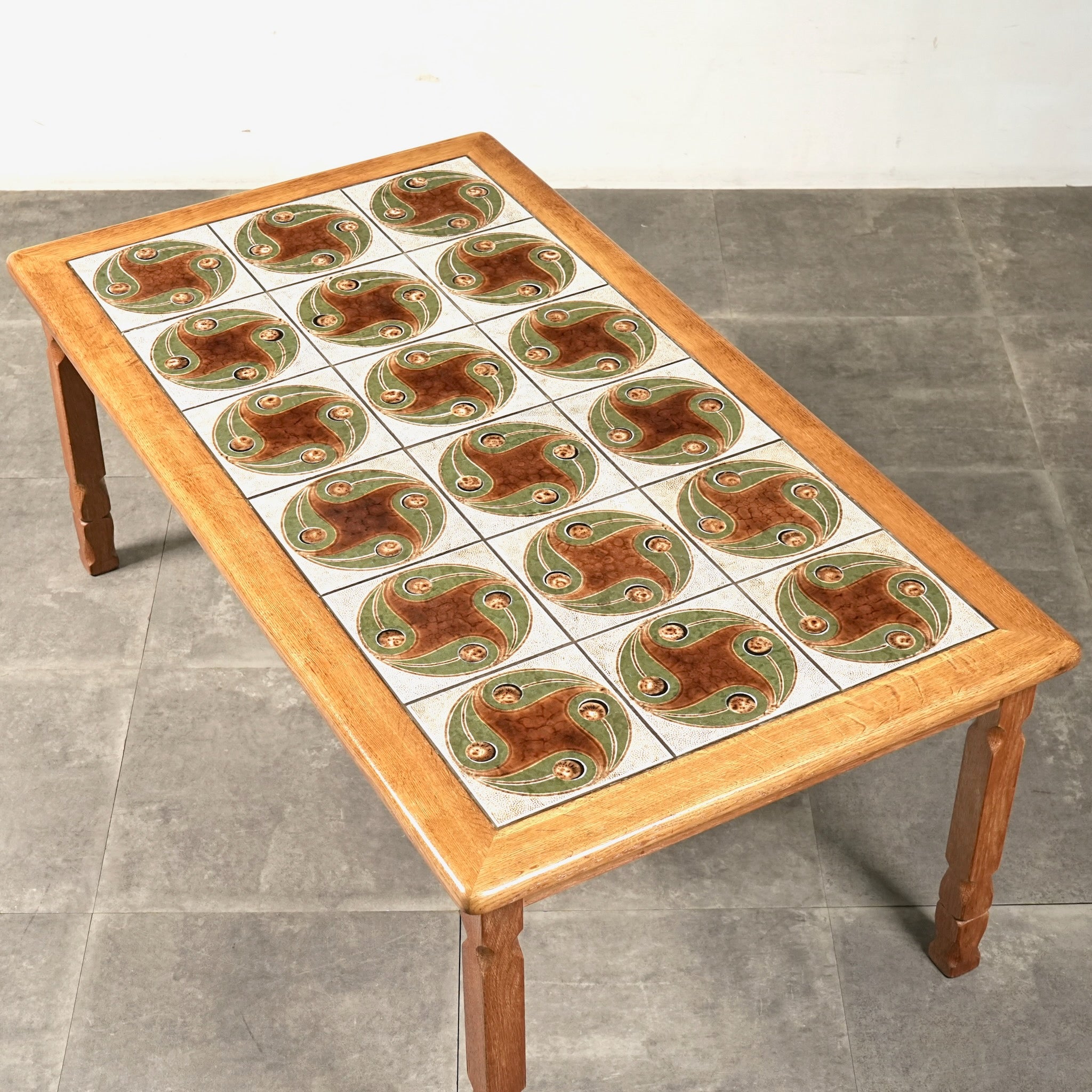 デンマーク ヴィンテージ タイルトップ ローテーブル – TIME HYPE