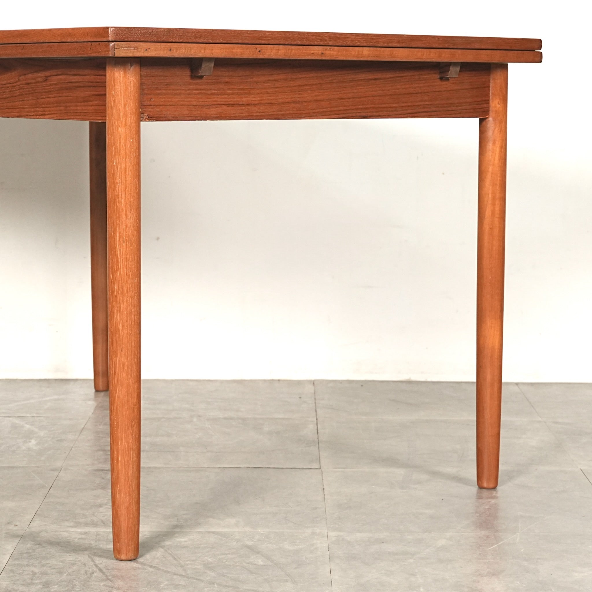 デンマークヴィンテージ ドローリーフ テーブル – TIME HYPE