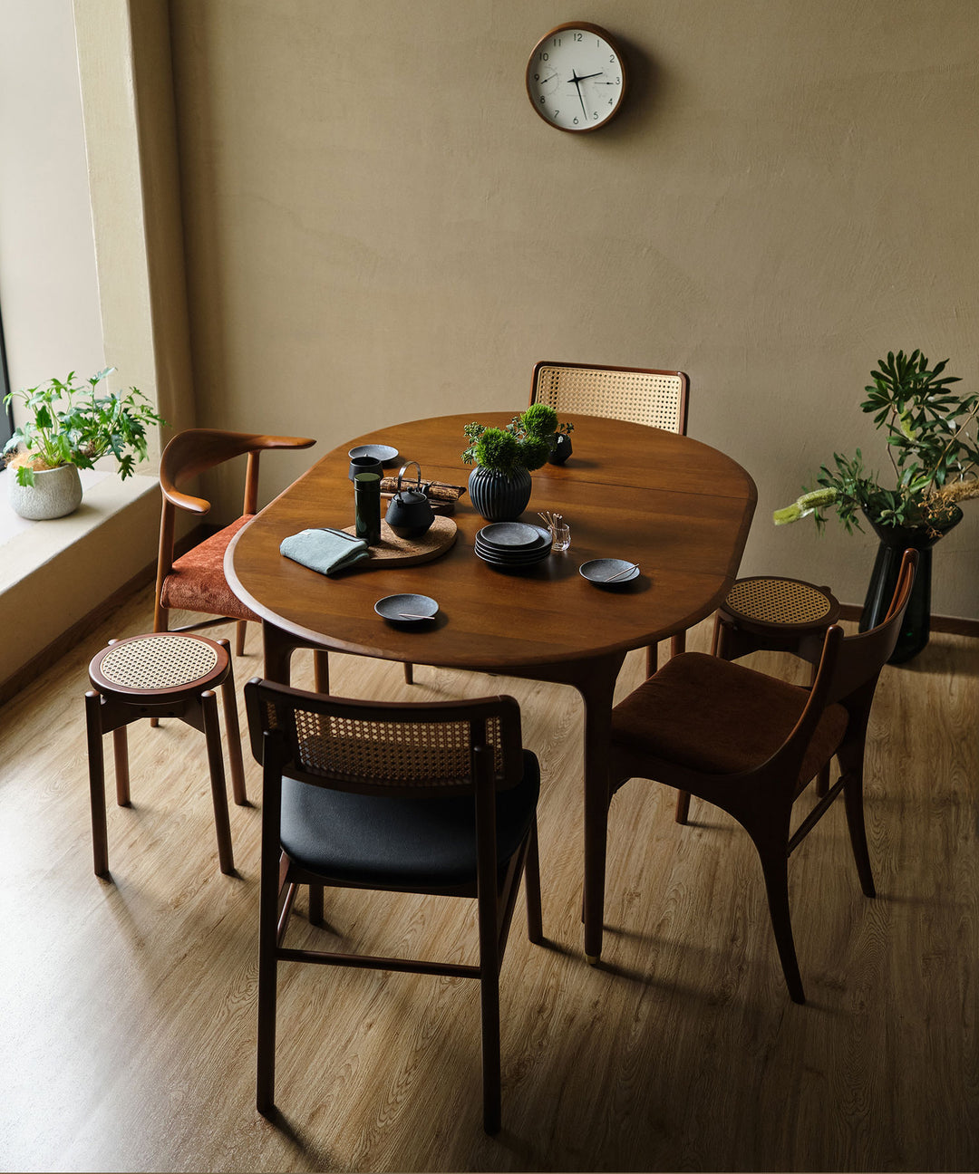 JULIE 伸長式ダイニングテーブル ダークブラウン - 北欧ヴィンテージ