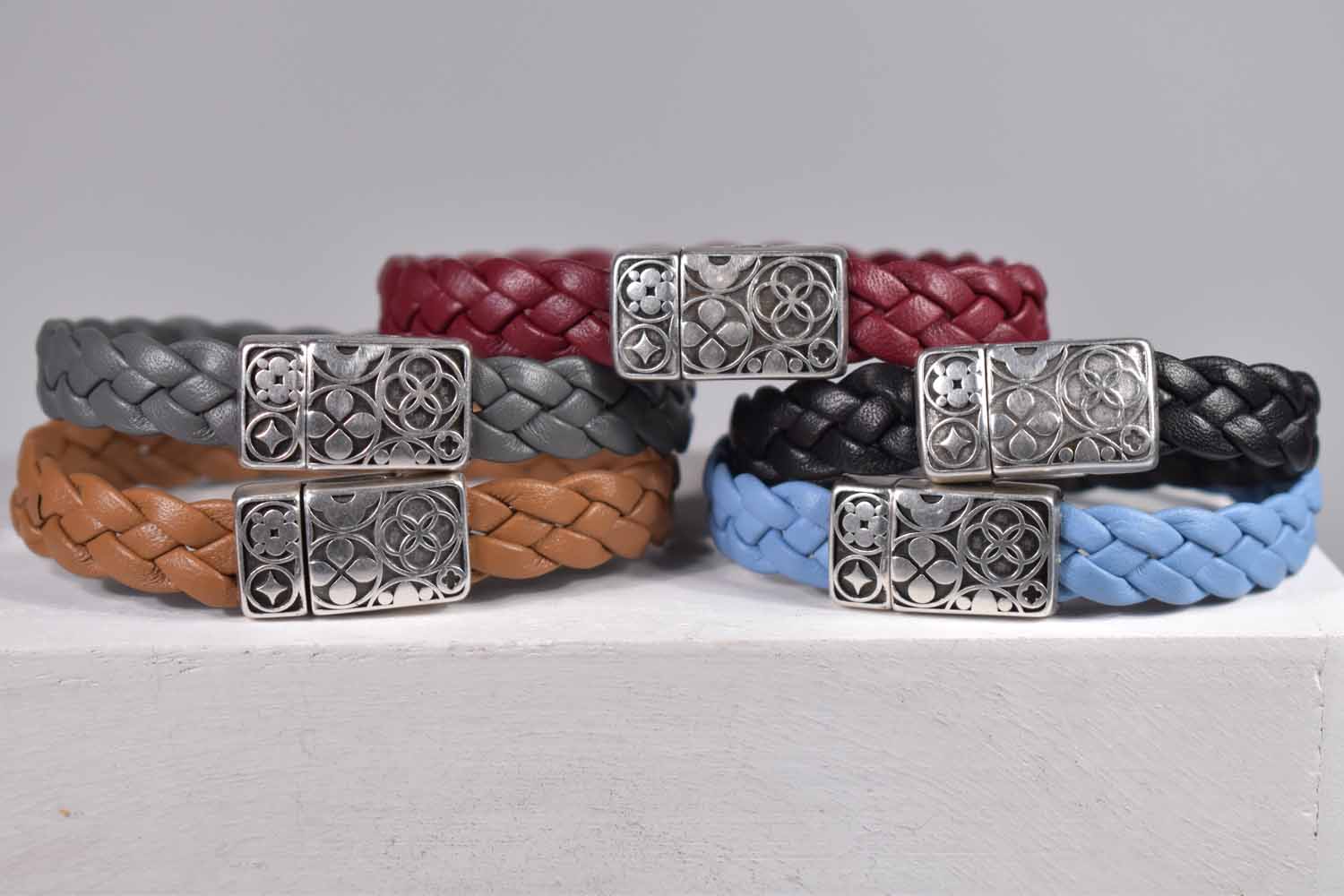 Trinity Leather Bracelet - Five Colors – Tina Lilja