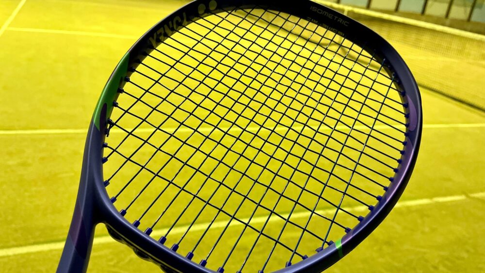 ヨネックス】イーゾーン98のインプレ・レビュー（ガンガン攻める方へ