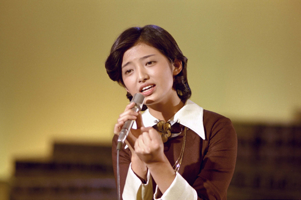 山口百恵「夜のヒットスタジオ」DVD - TOWER RECORDS ONLINE