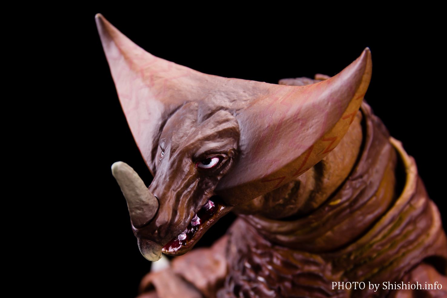 レビュー】S.H.Figuarts ゴモラ