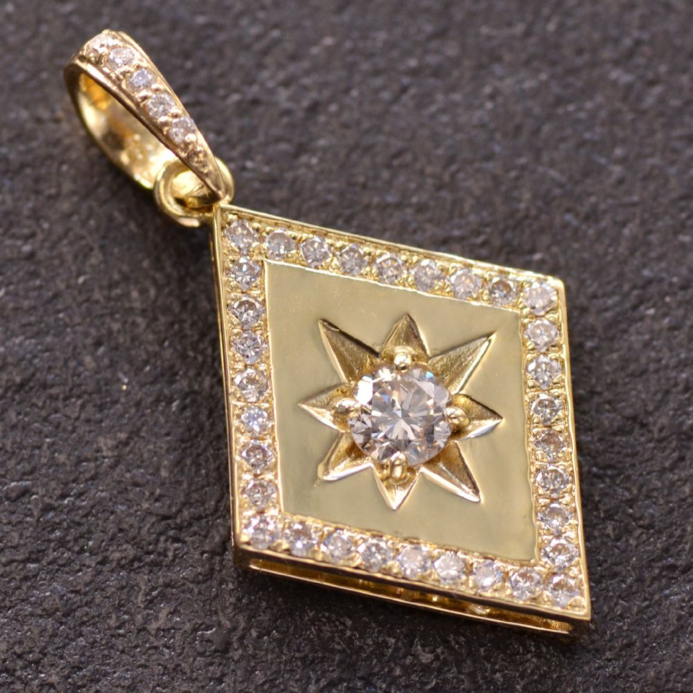 楽天市場】ペンダントトップ メンズ 18金 K18 18K ダイヤモンド 後光