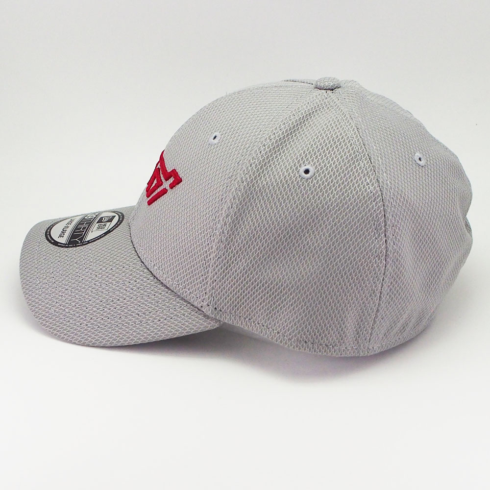 新製品・品薄】 STIフラットキャップ 日本製 FREEステッカー 新製品