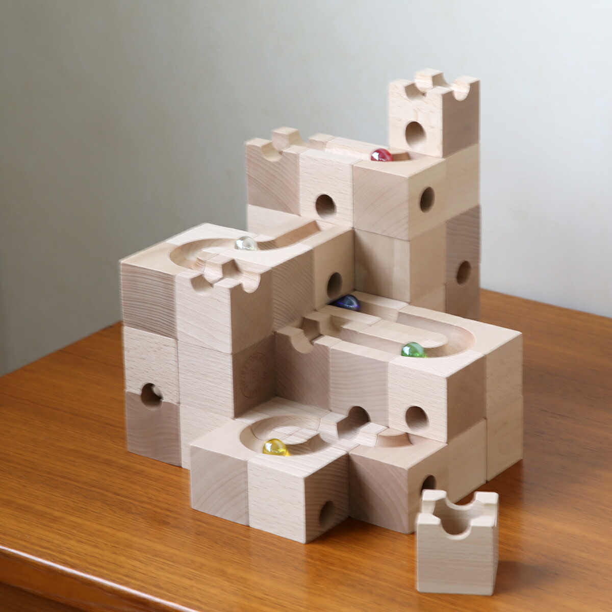 楽天市場】【無料ギフト包装】キュボロ スタンダード50 積み木 年齢 5