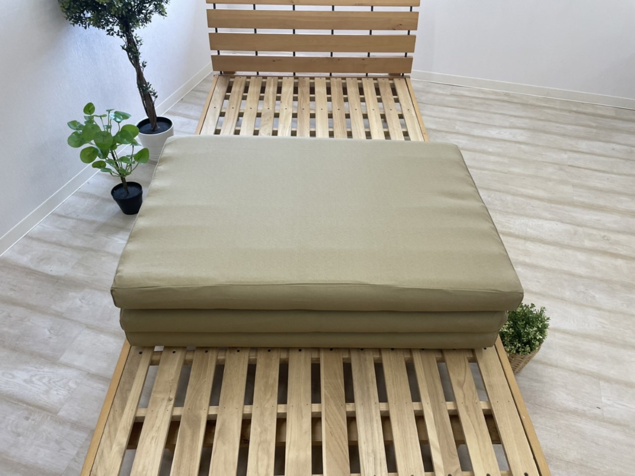 楽天市場】日本ヘルス工業 ヘルスロールキング 敷き布団 セミダブル