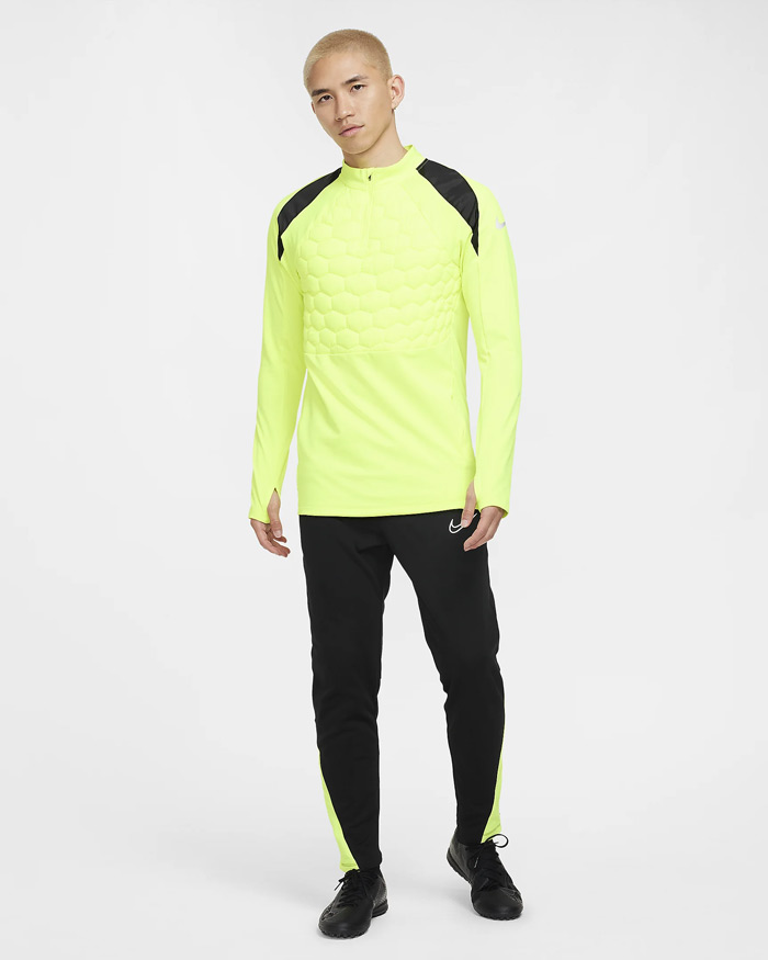 楽天市場】【特価】ナイキ ストライク Therma-FIT サッカードリル