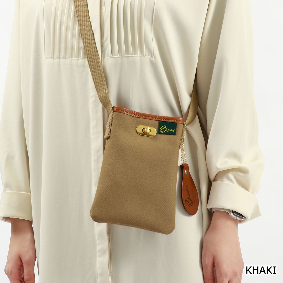 楽天市場】ノベルティ付 【正規取扱店】 ブレディ ショルダーバッグ