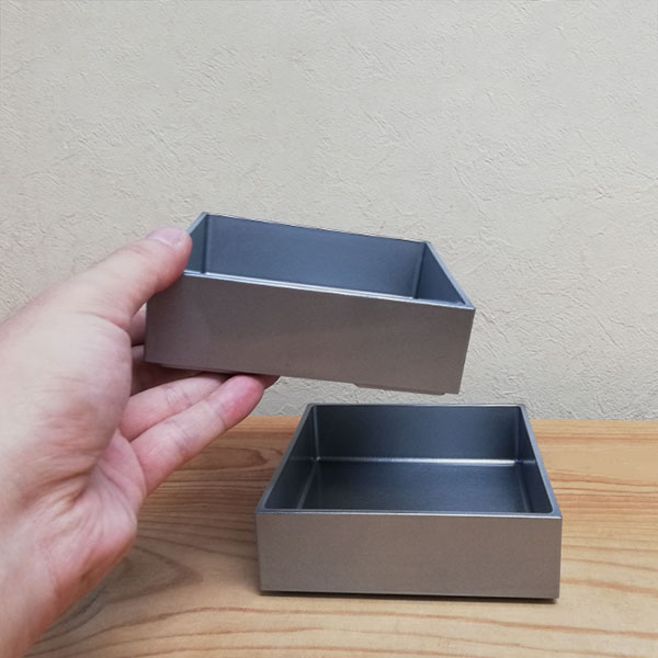 楽天市場】【取寄品】 シルバー 三段重 ＜4寸サイズ＞お重箱 3段重