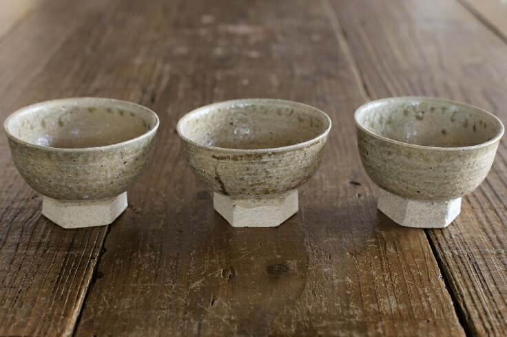 楽天市場】東屋（あづまや） 小鉢 六角高台 松灰 耕房窯 (こうぼうがま