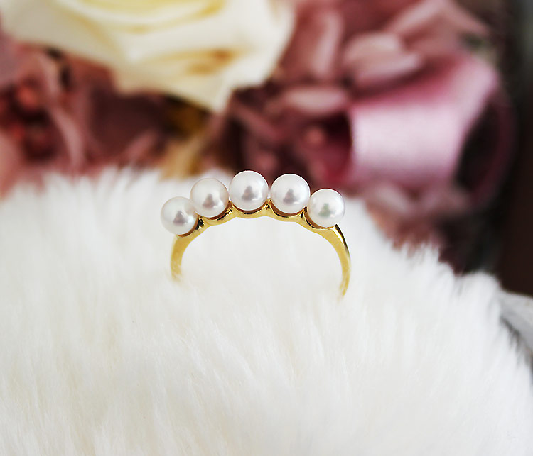 楽天市場】K18 数粒 あこや真珠 ベビーパール リングakoya ring