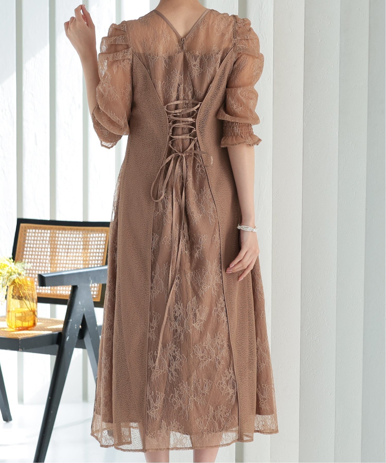 haremode｜【haremode ハレモード公式】異素材レース後ろ編み上げ