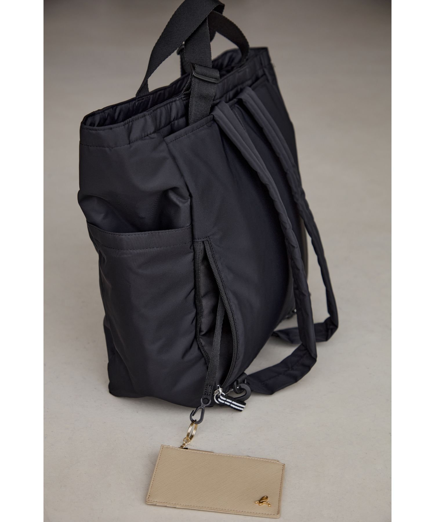 agnes b.｜ロゴ ペアレンツバッグ マザーズバッグ | Rakuten Fashion