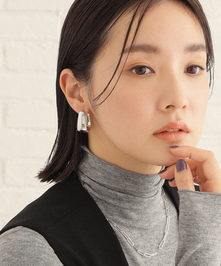 COCOSHNIK｜シルバー ホロウフープピアス トラペーズ | Rakuten