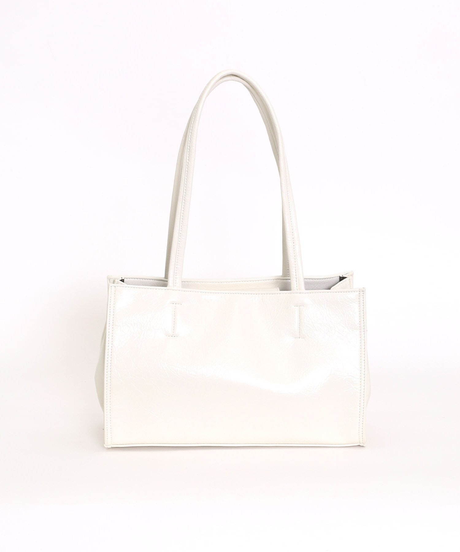 POU DOU DOU｜ツヤフェイクレザー横長トートバッグ | Rakuten Fashion