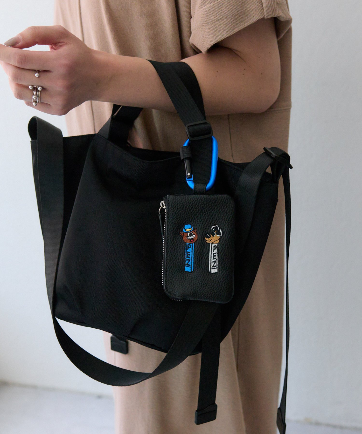 ear PAPILLONNER｜【PEZ(ペッツ) ×ear】《牛革》カラビナ付きパス&キー