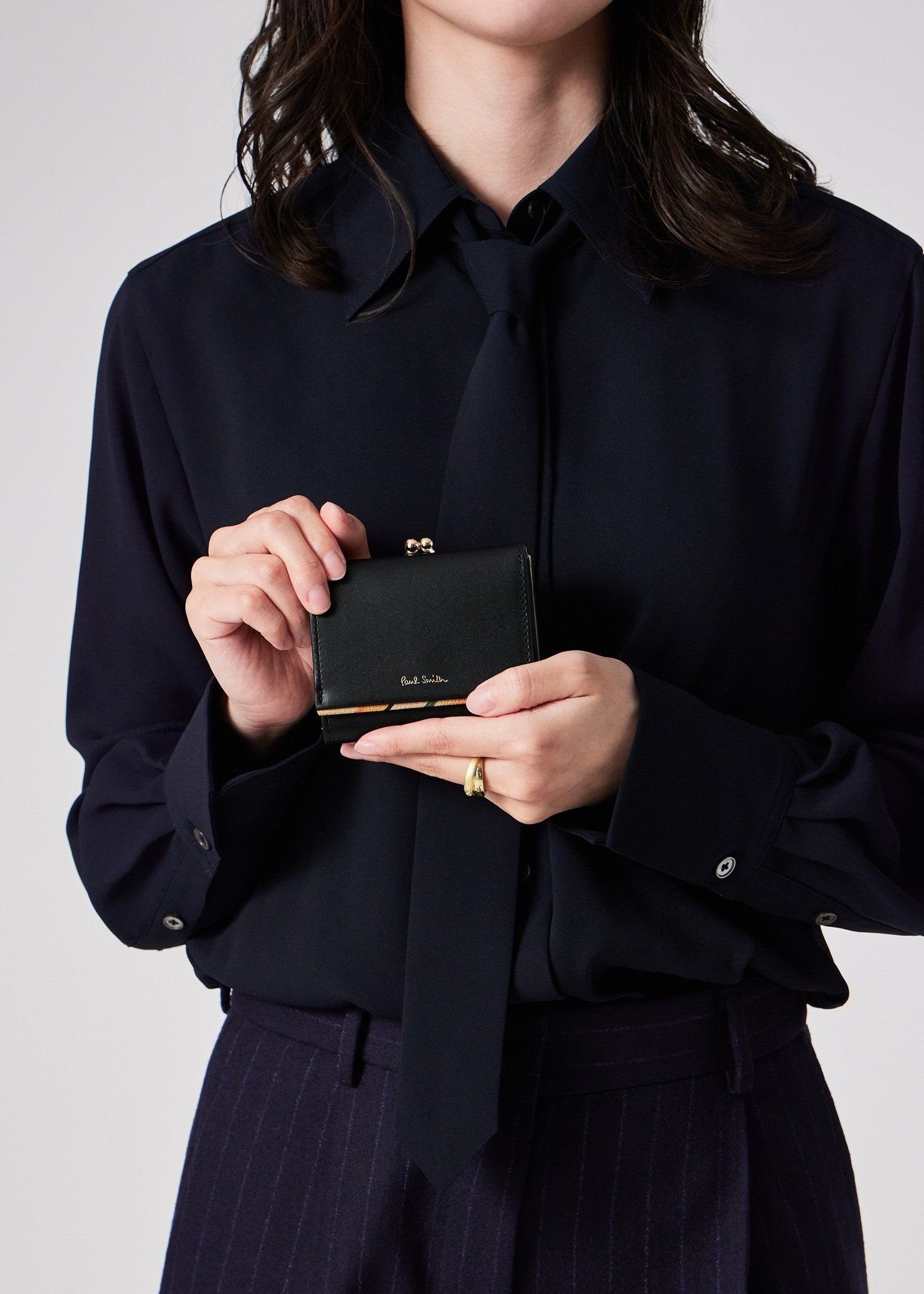 Paul Smith｜Newスワールトリム がま口3つ折り財布 | Rakuten Fashion