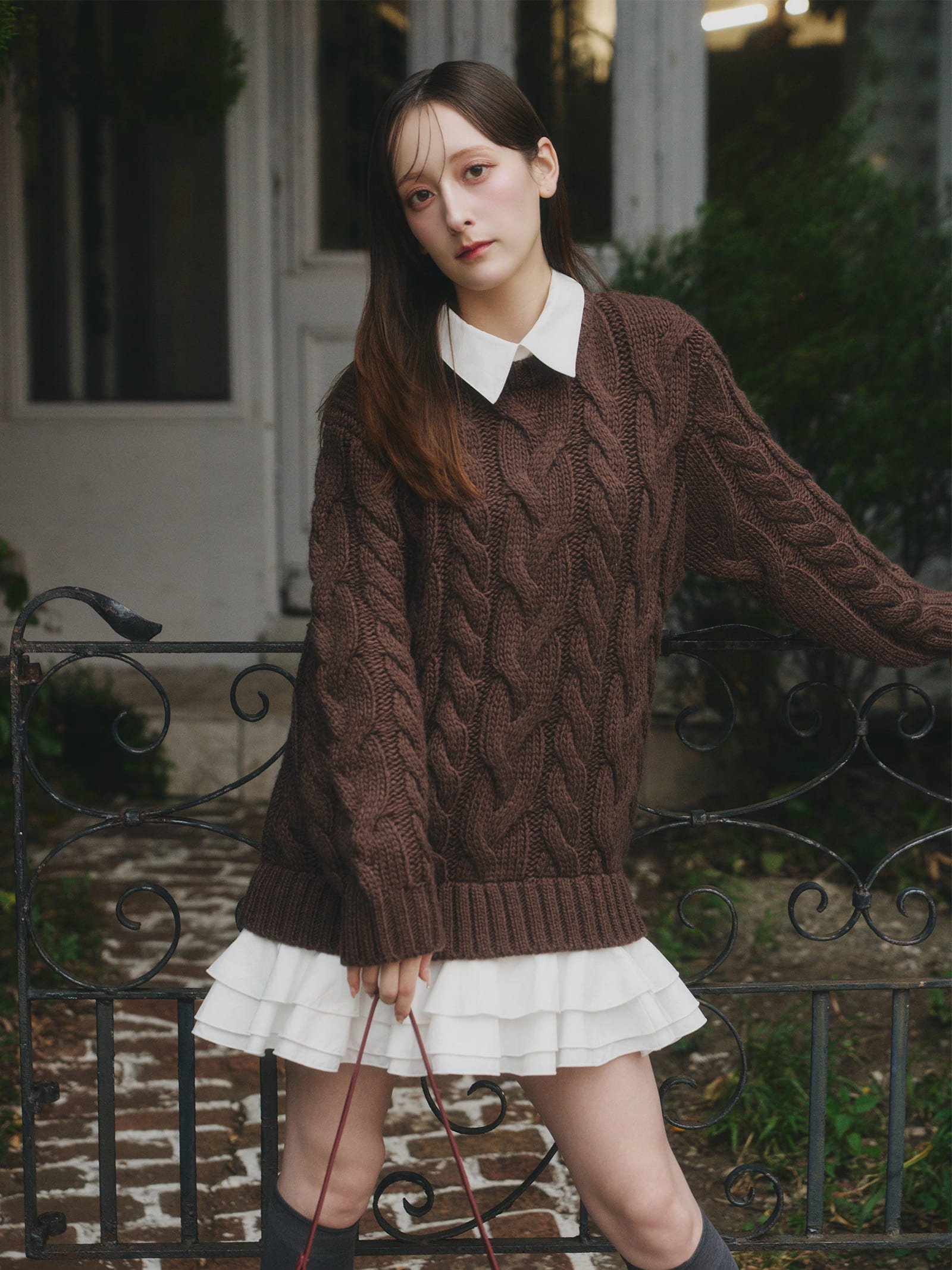 Olu.｜フリルレイヤードケーブルニット | Rakuten Fashion(楽天