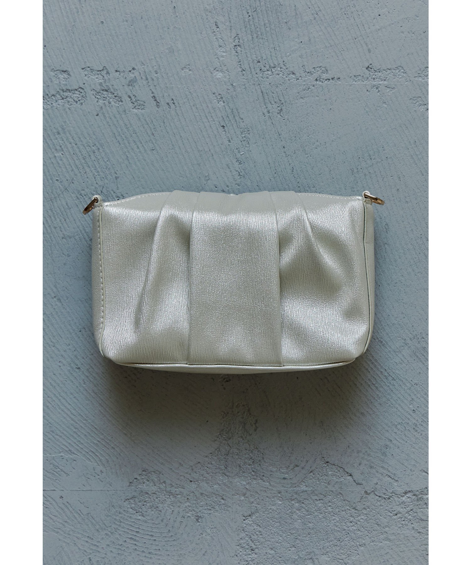 bflat｜タックデザインシャイニーバッグ ショルダー ミニ 結婚式