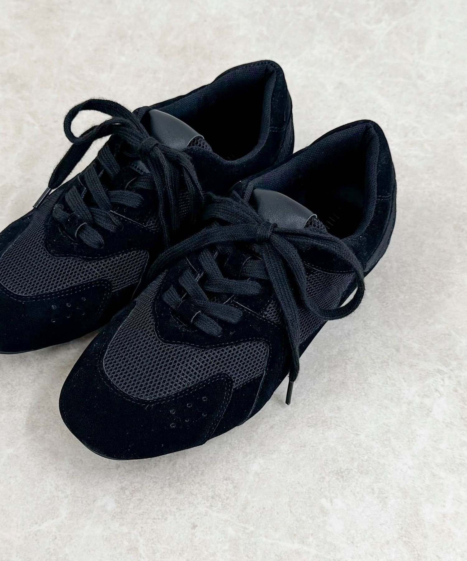 FREDDY メッシュ ブラック スニーカー 37 FREDY & GLOSTER｜スマート