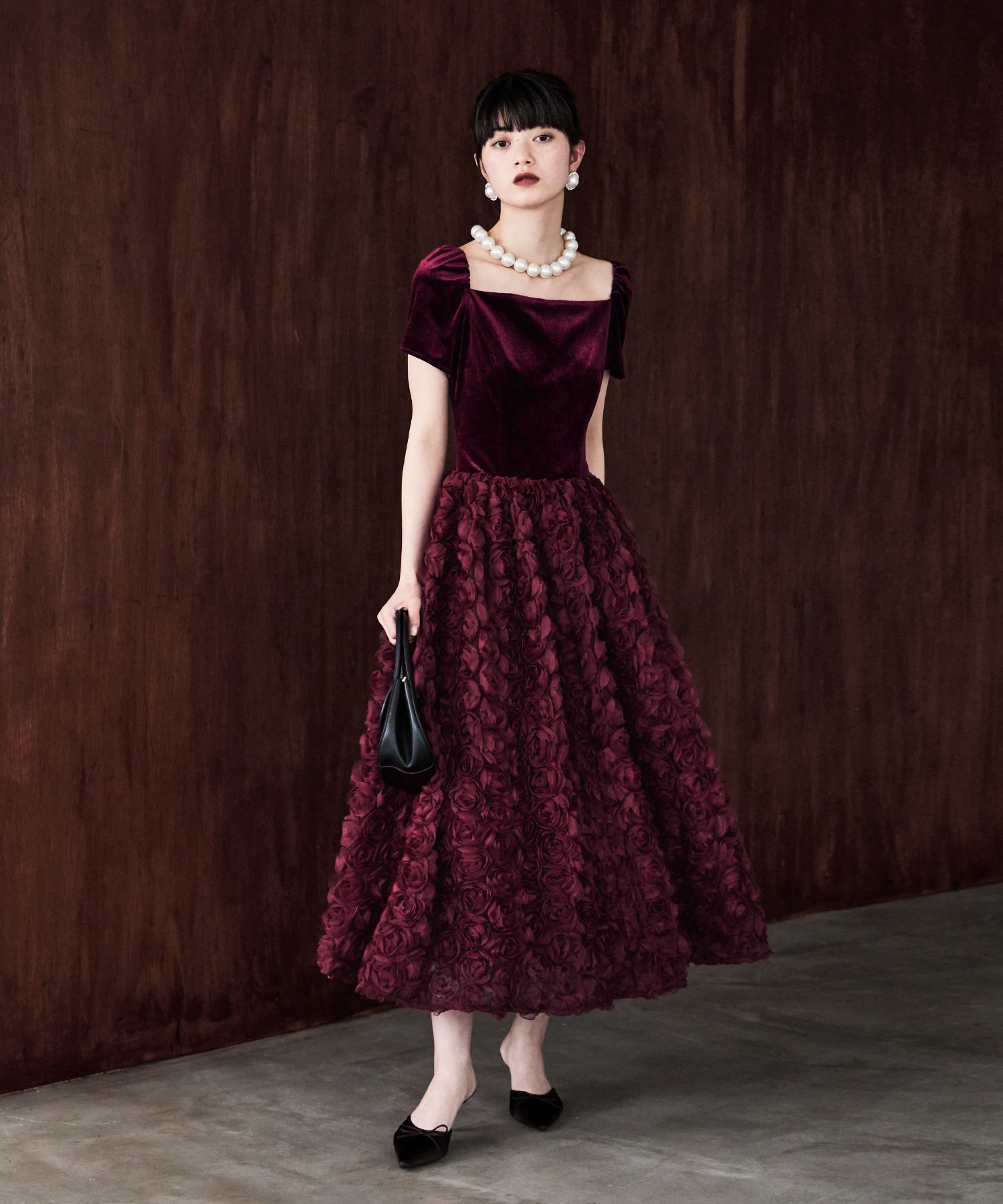 bflat｜ベロアロゼットフレアドレス | Rakuten Fashion(楽天