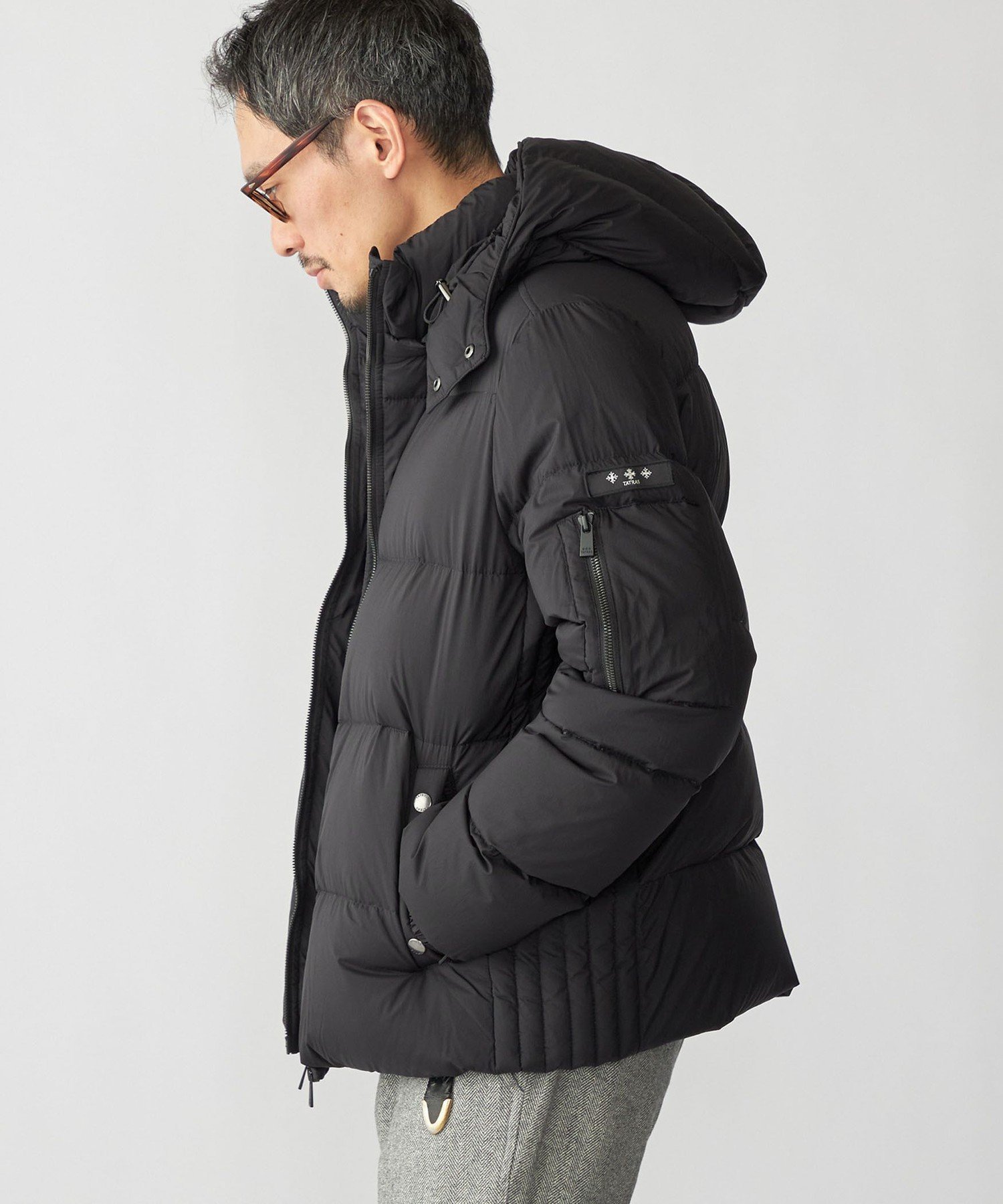 SHIPS｜【SHIPS別注】TATRAS: マットナイロンダウンジャケット KRAZ