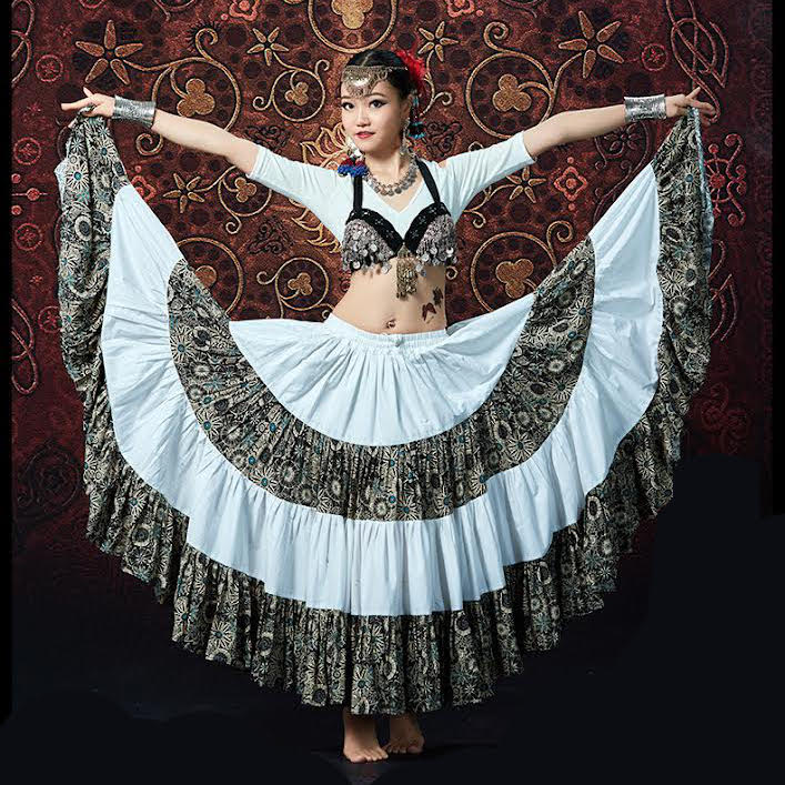 楽天市場】25ヤードジプシースカートホワイト＆エキゾチック柄