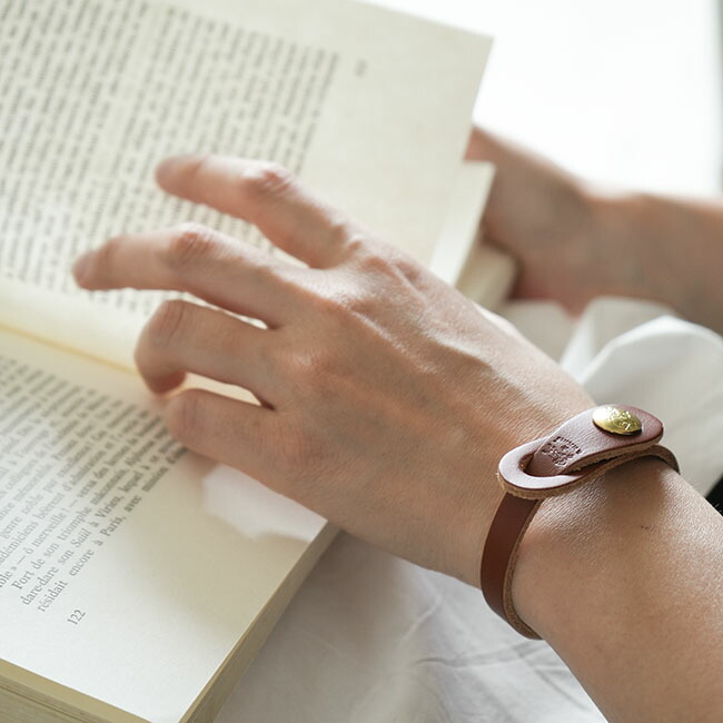 楽天市場】◇【国内正規販売店】[5442409490]IL BISONTE(イルビゾンテ