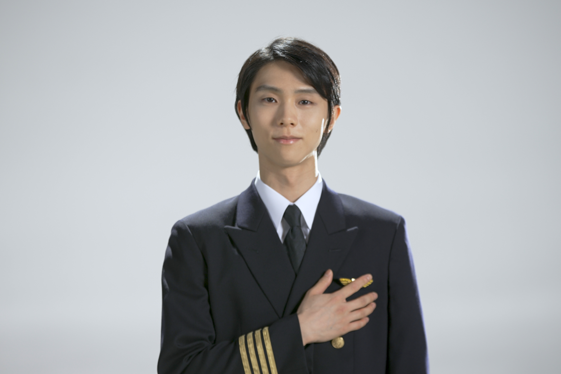 羽生結弦がANA機長となって“アスリート人生”振り返る配信イベント