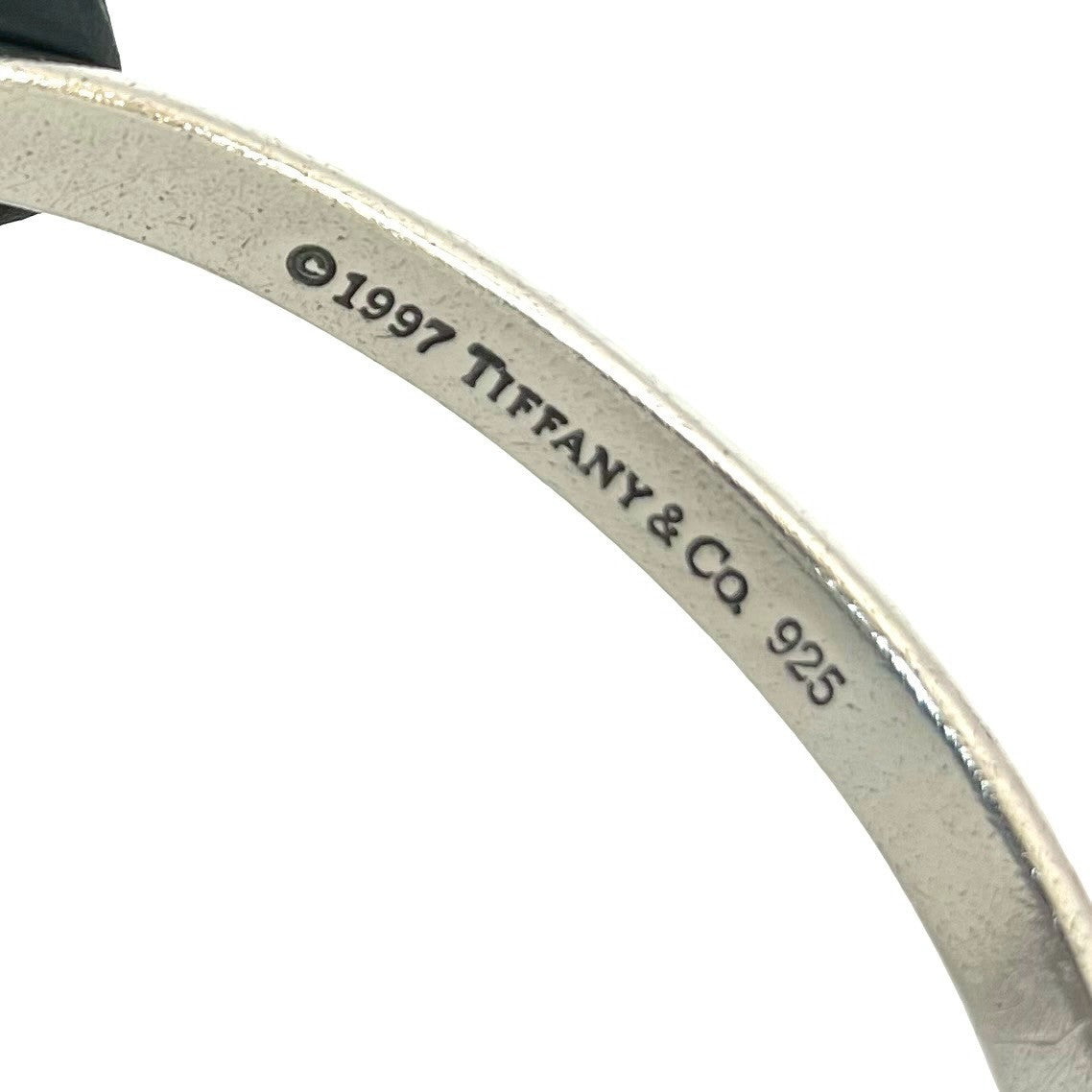 TIFFANY&Co. ティファニー ナロー バングル – Trip