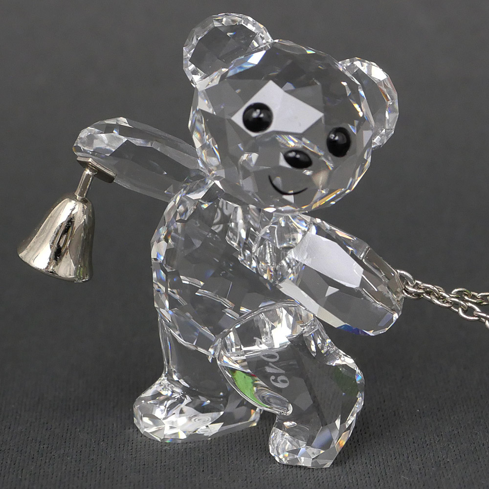 名東】【SWAROVSKI】スワロフスキー クリスタル 置物 クリスベア ソリ