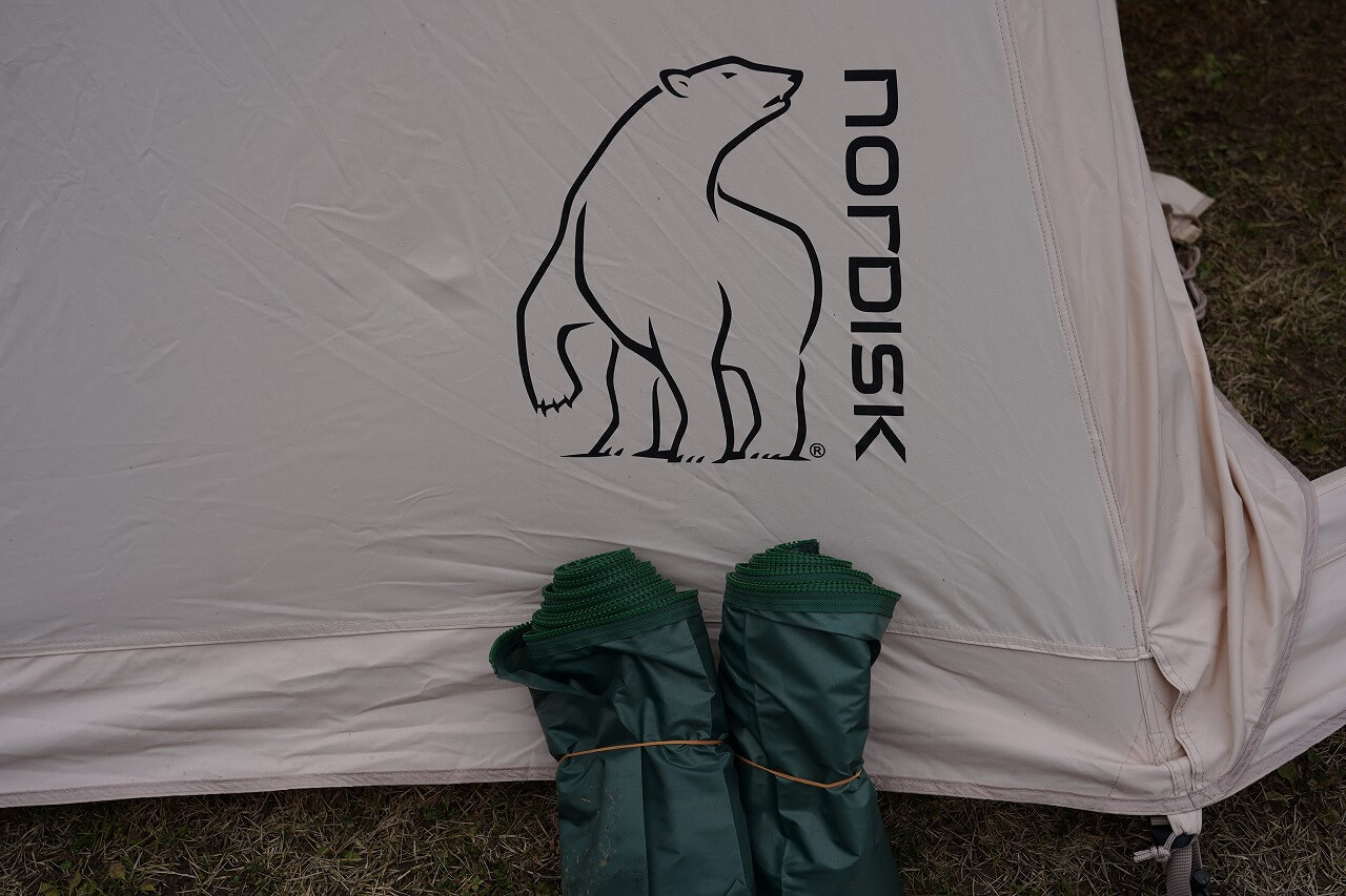 冬キャンプを快適に アルフェイム12.6用のスカートをDIYで作ってみまし