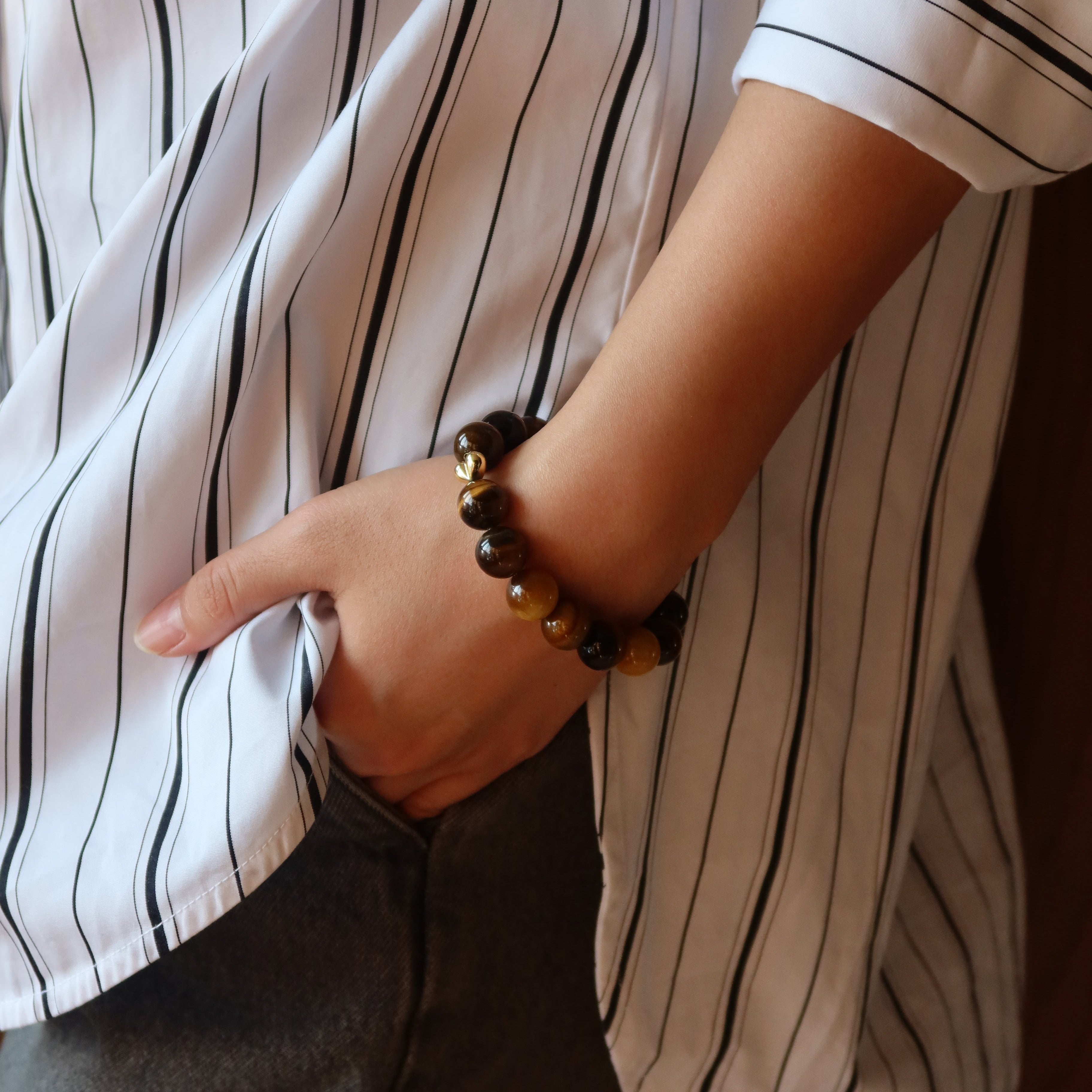 勇気の石 – UNVEIL