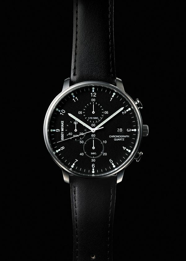 C Designed by Ichiro Iwasaki – ISSEY MIYAKE ONLINE STORE