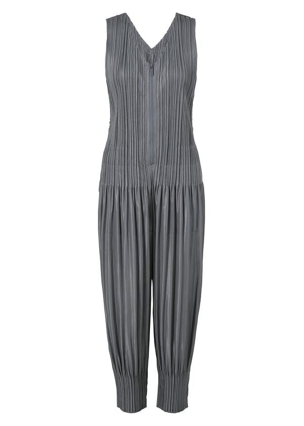 FLUFFY BASICS – ISSEY MIYAKE ONLINE STORE