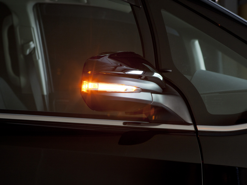 ジュエルLEDドアミラーウインカー TOYOTA TYPE5 ヴォクシー