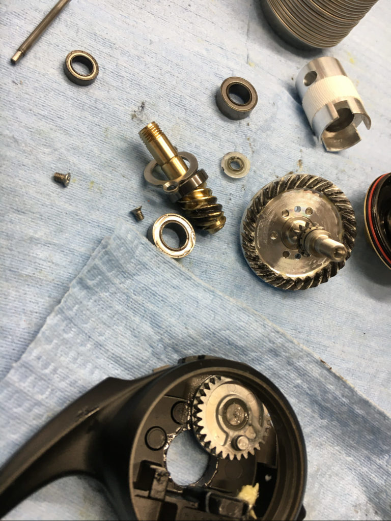 ダイワ 19セルテート 4000 CXH フルベアリング SLPノブ ダイワ 19