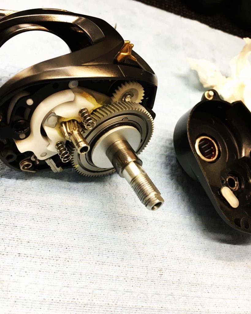 ダイワ 16スティーズSV TW オーバーホール - 関西・兵庫でリールの